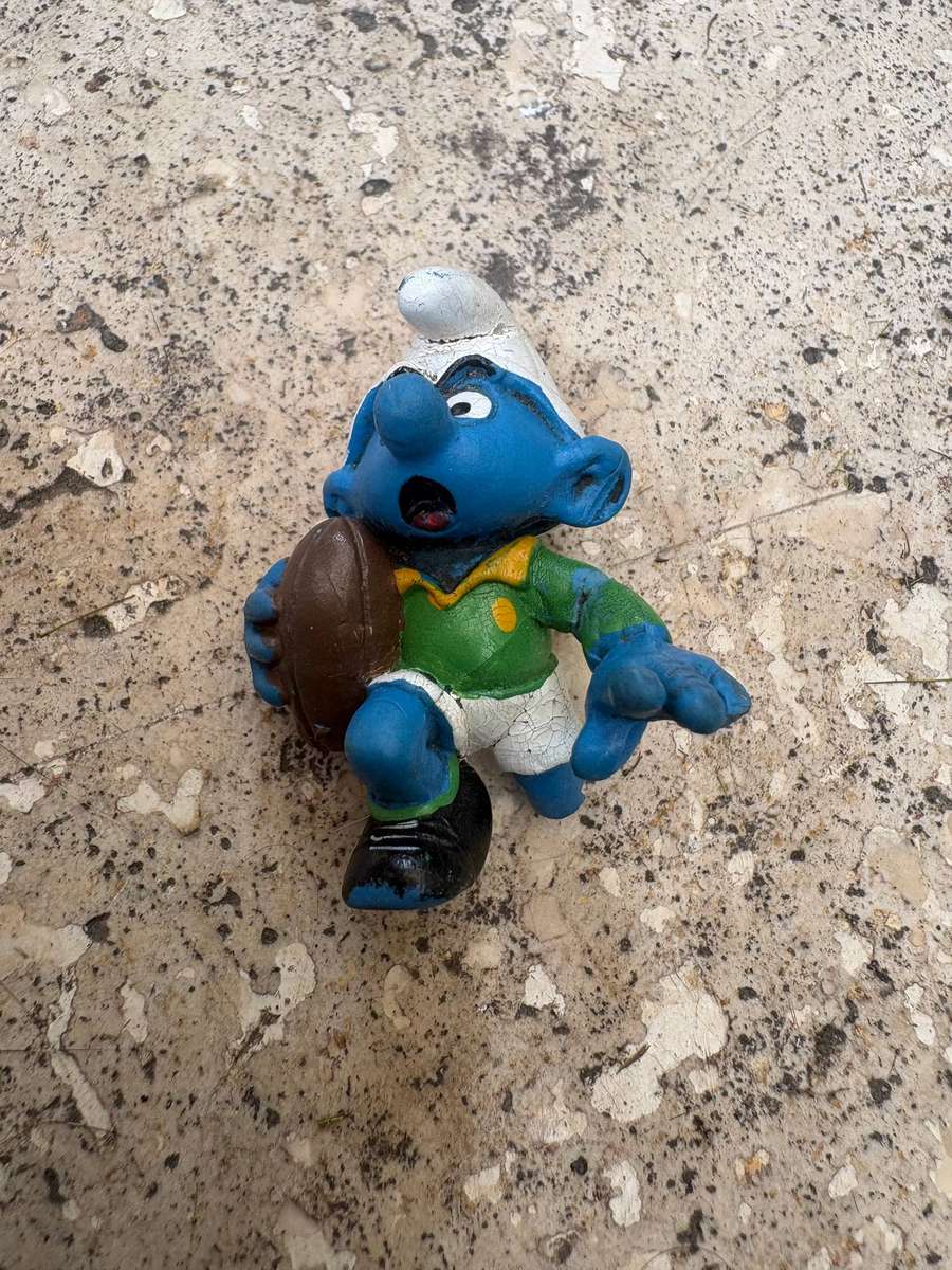 Vintage rare South African springboks rugby Smurf 1980 Peyo broken leg plus 2