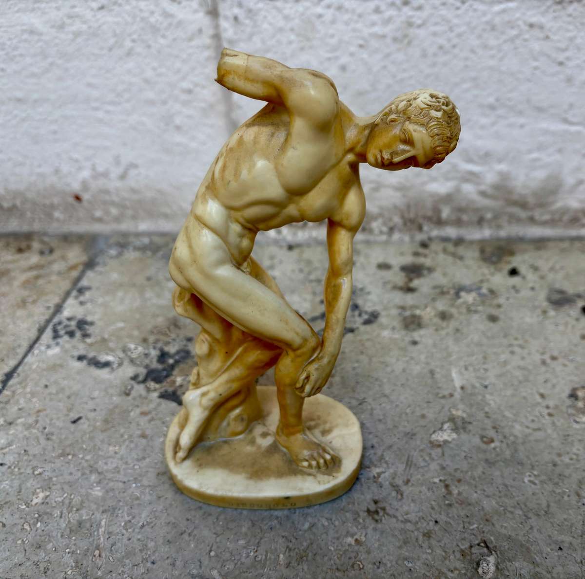 Vintage classic Santini discus thrower discopulis Italy figure