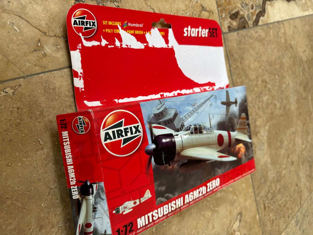 Airfix model  Mitsubishi A6M2b zero Japanese plane model 1:72