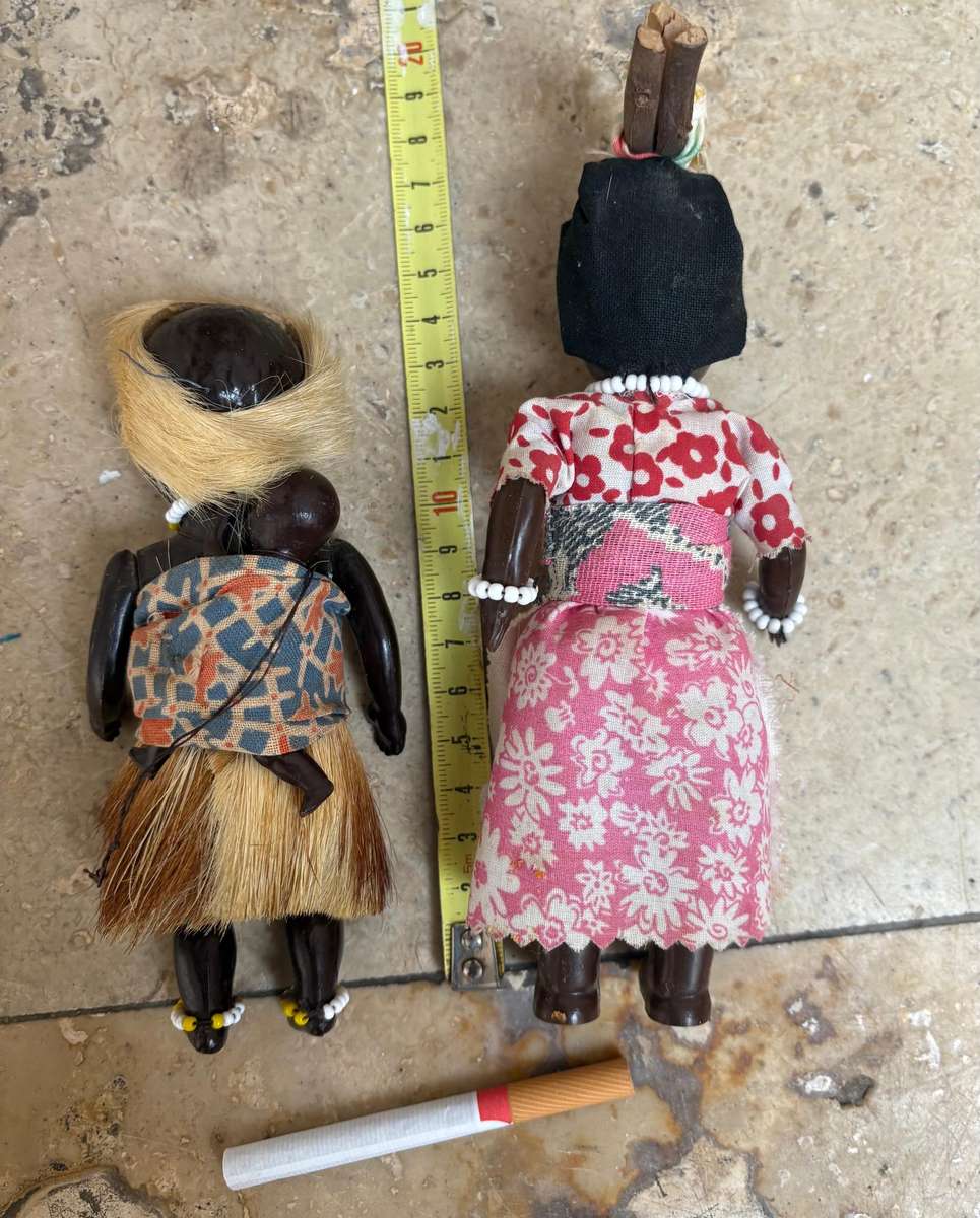 Vintage African Zulu doll pair hard plastic from the 60s