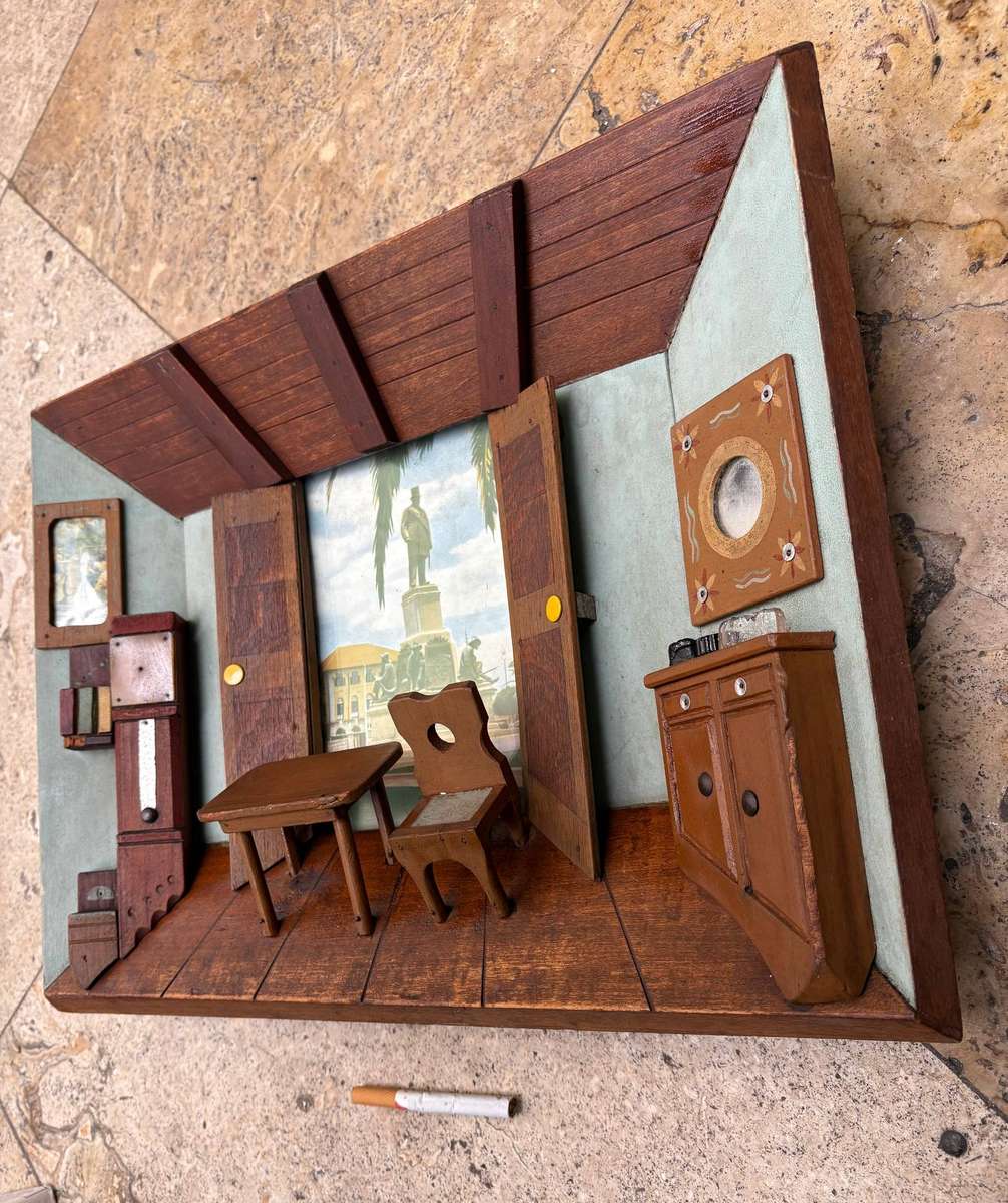 Vintage 3d room diorama wooden shadow box wall mount frame