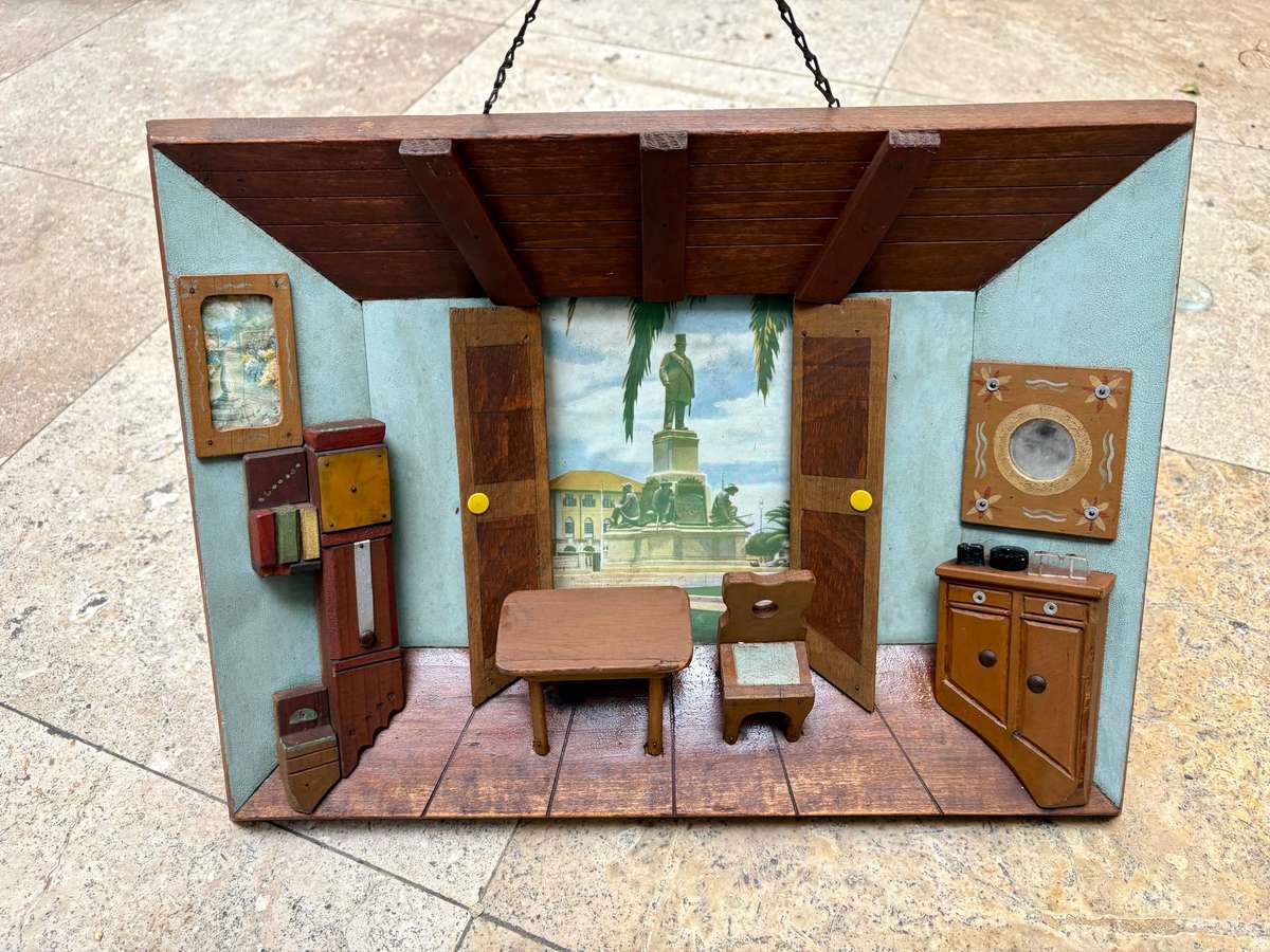 Vintage 3d room diorama wooden shadow box wall mount frame