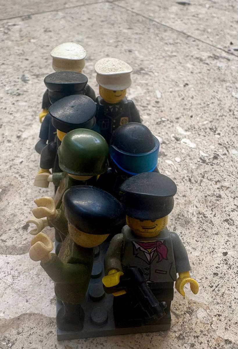 Lego mini figure lot of 8 police and army characters