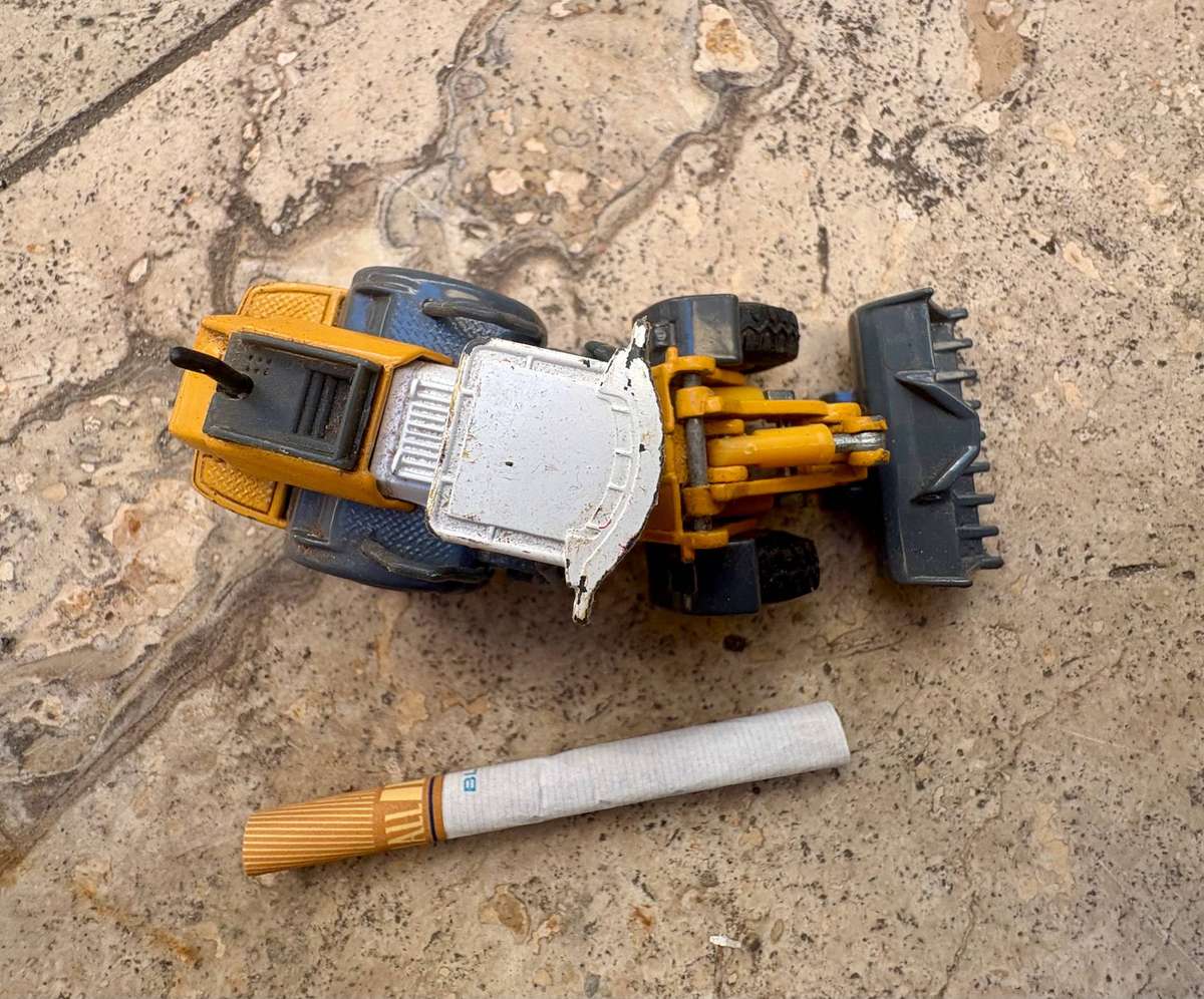 SIKU 1873 Liebherr Four Wheel Loader Diecast