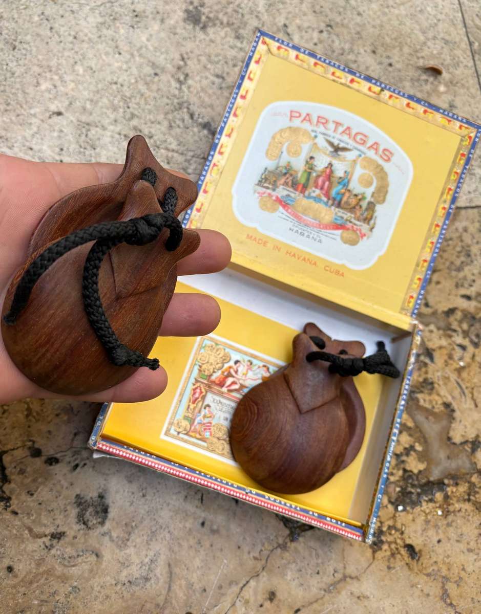 vintage wooden castanets castanet pair in cigar box