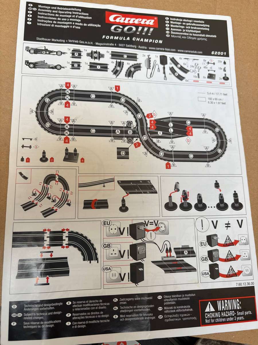 Carrera Go !!!  formula champion 62001 with 4 cars