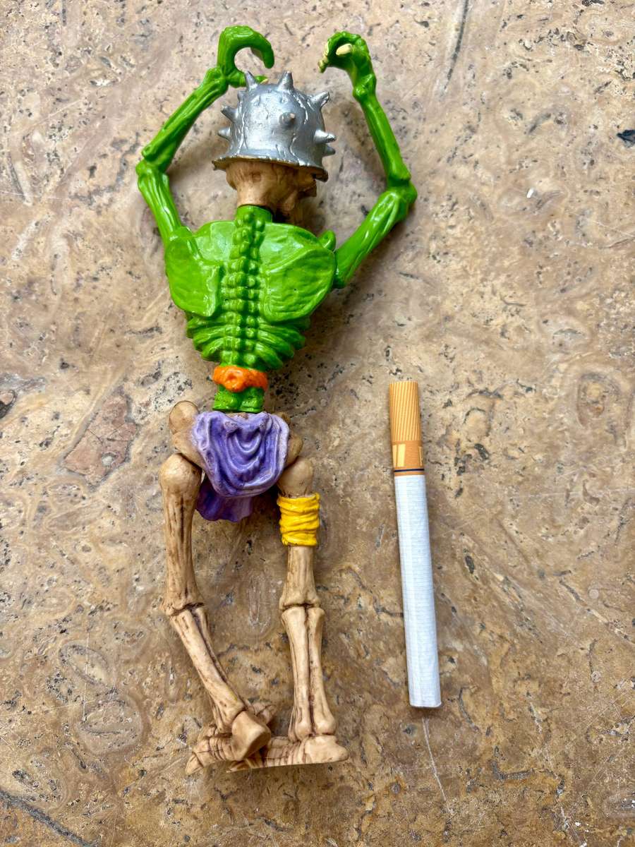 Skeleton fighters figure Skull Blast