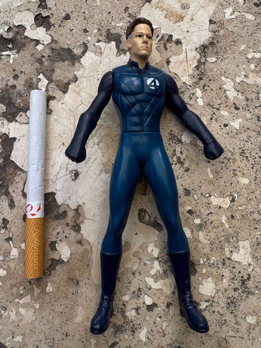 Dr doom figure and Mr Fantastic figure  marvel fantastic 4 pair