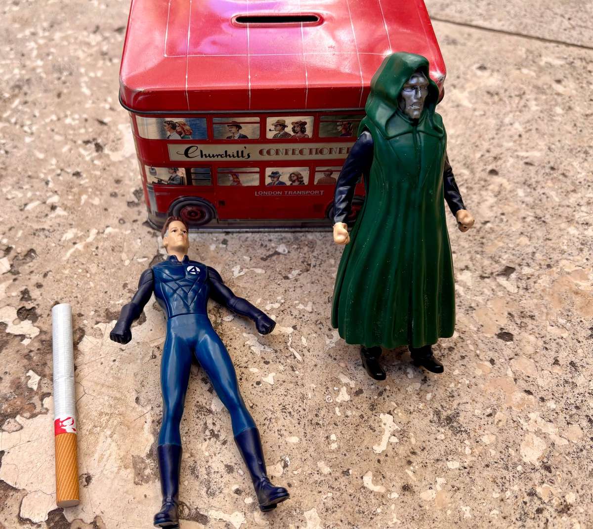 Dr doom figure and Mr Fantastic figure  marvel fantastic 4 pair