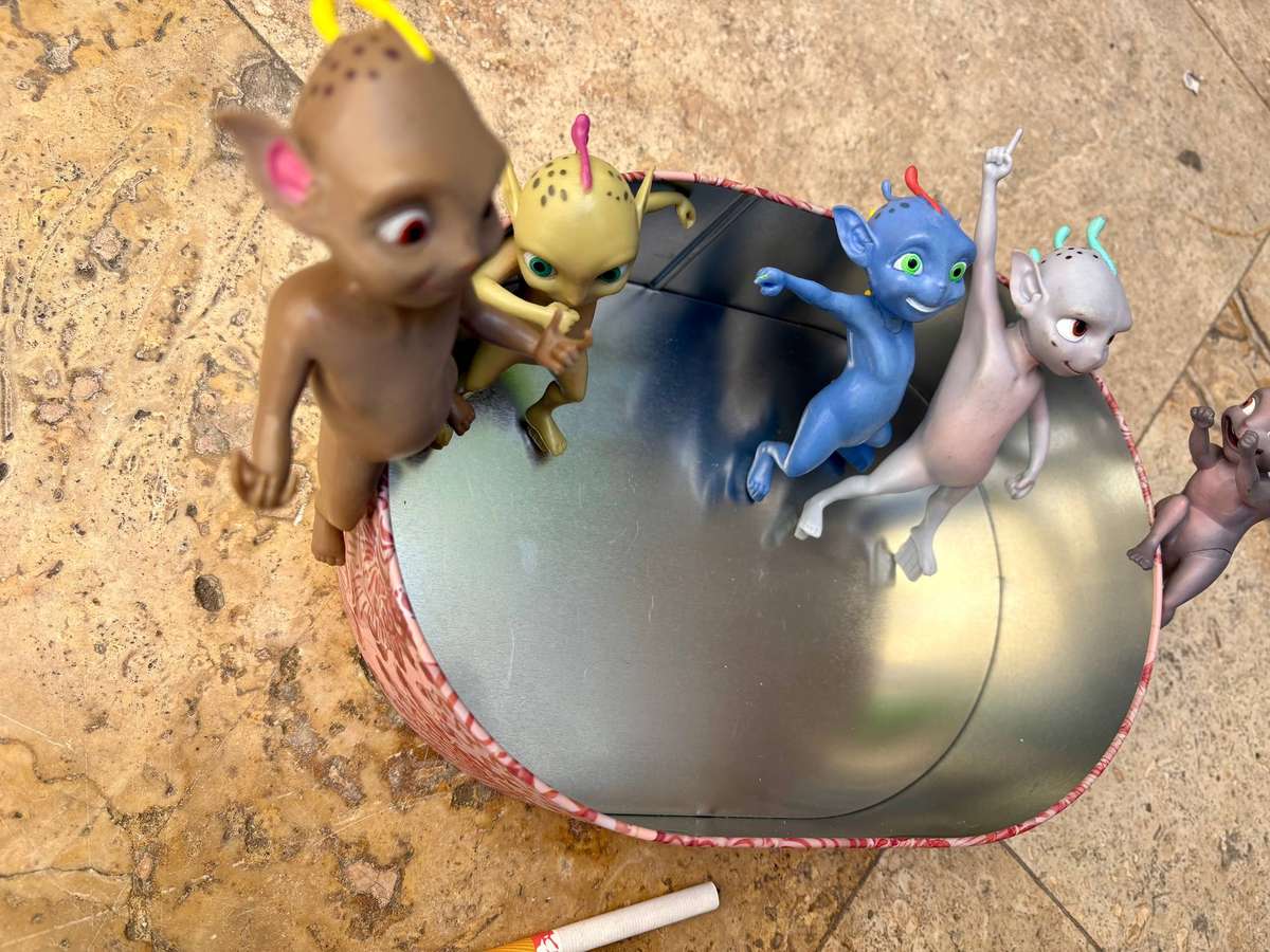 Cadbury Martians pvc alien lot of 5