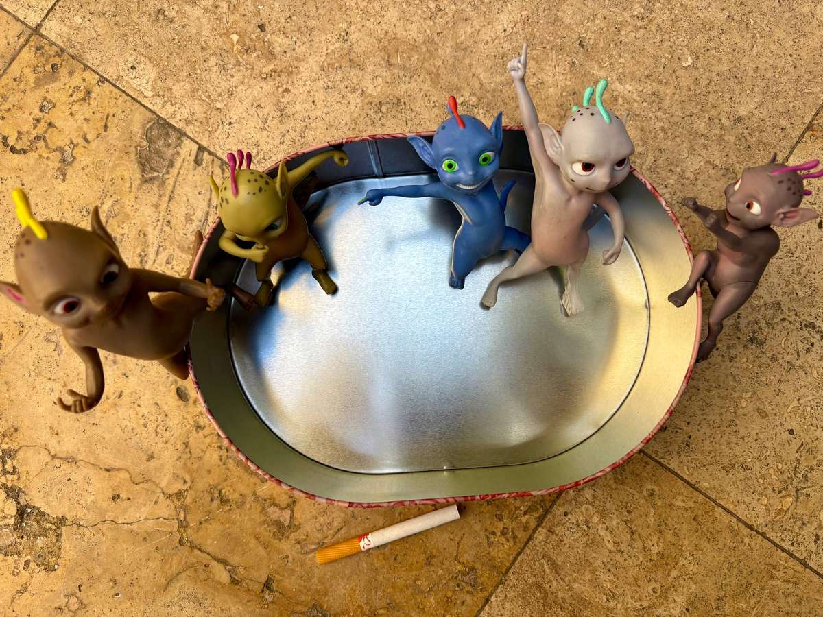 Cadbury Martians pvc alien lot of 5