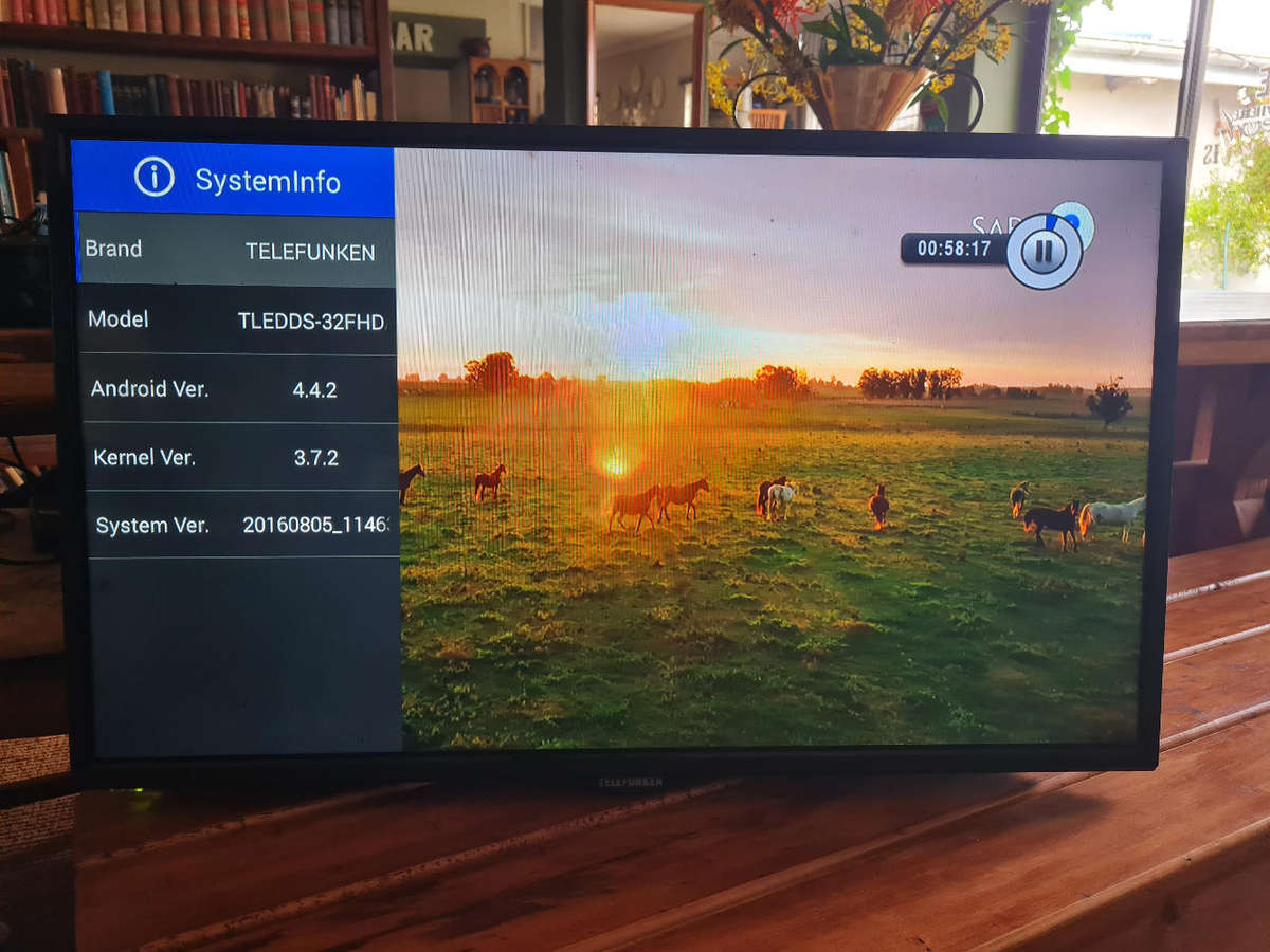 32" FHD Smart TV Telefunken