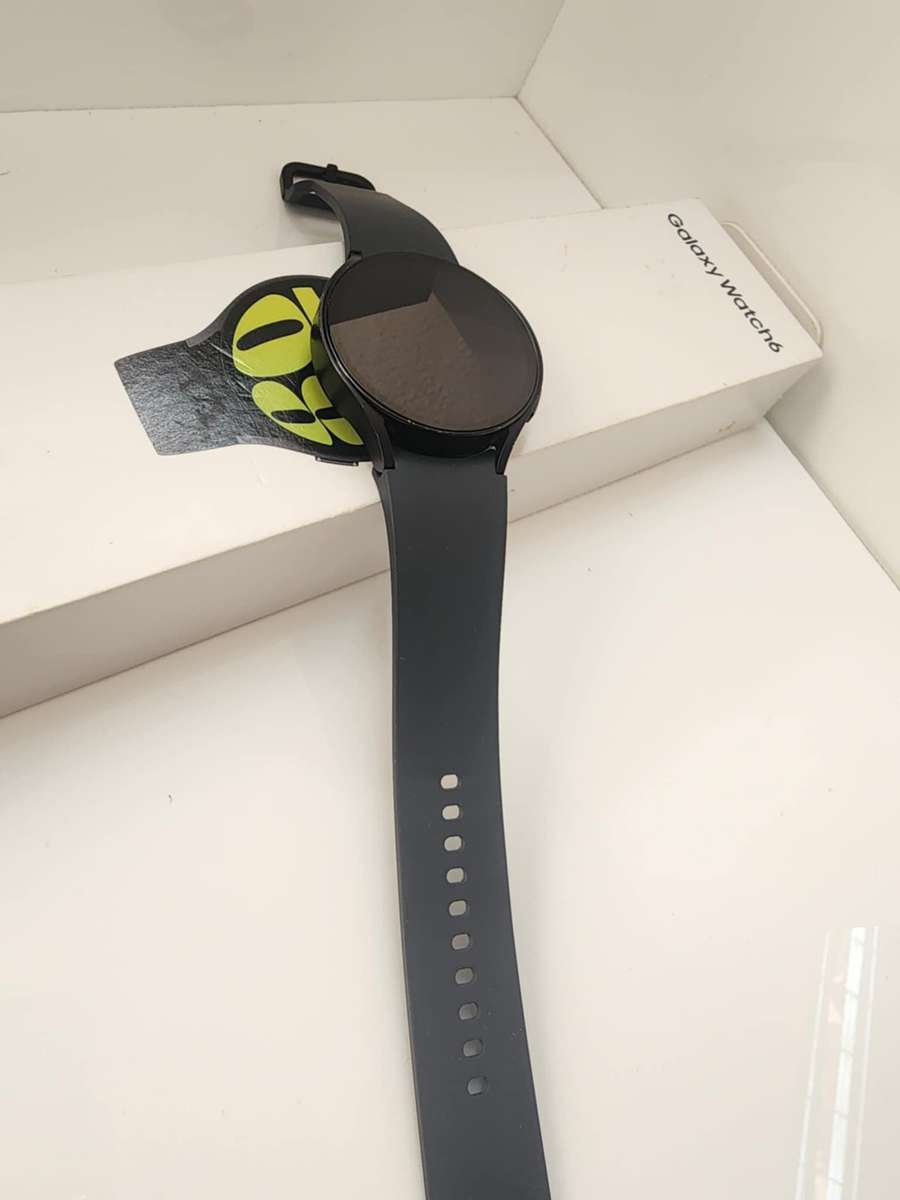 Samsung Galaxy Watch 6 44mm LTE preowned