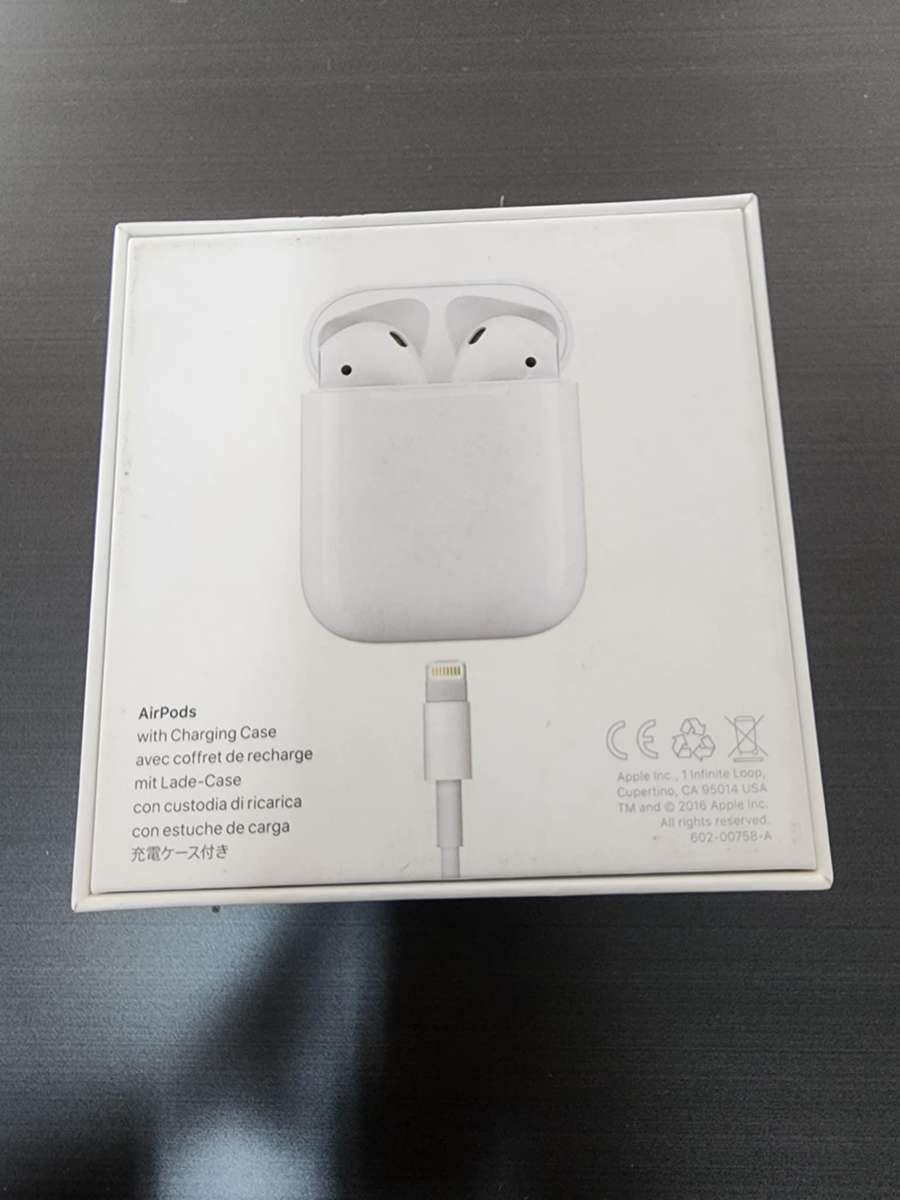 Apple Airpods One preowned