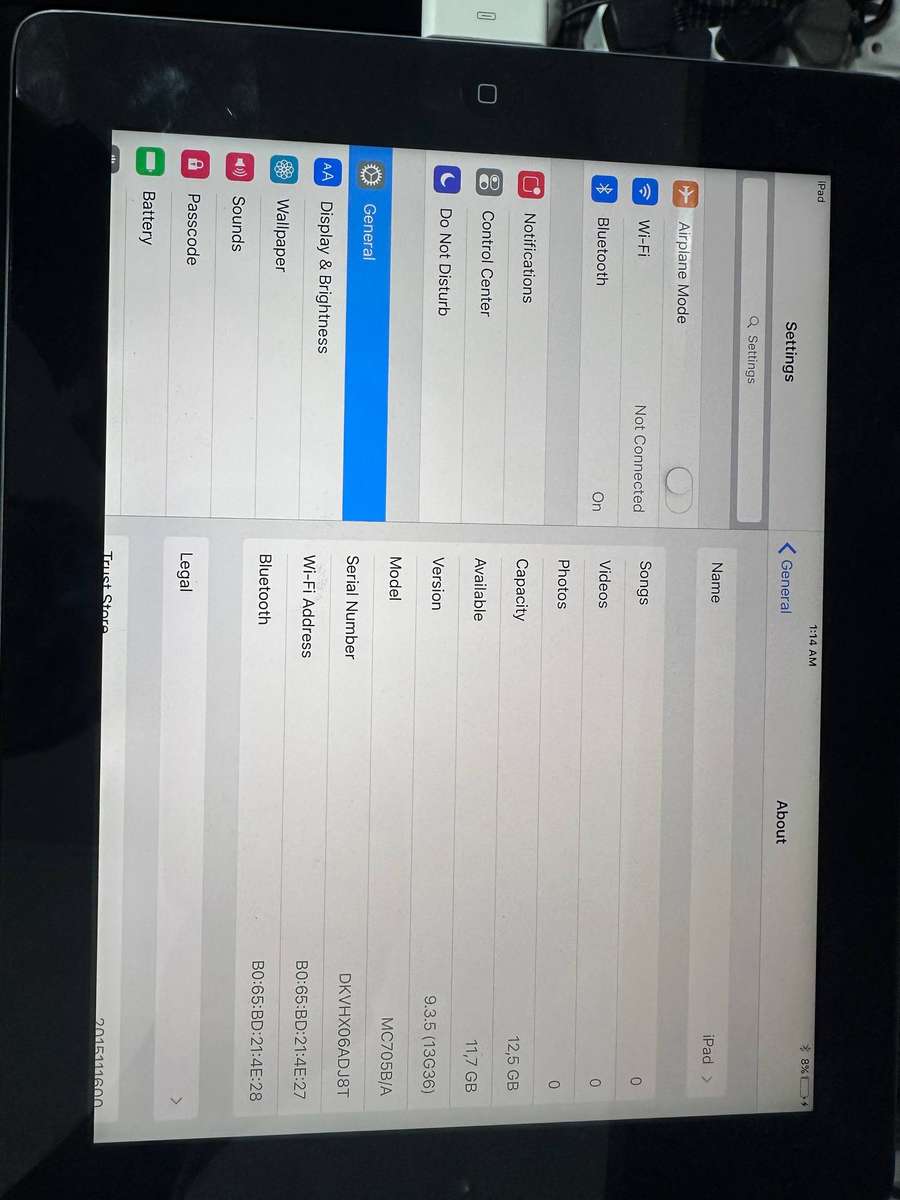 Apple iPad 3rd Gen Wifi