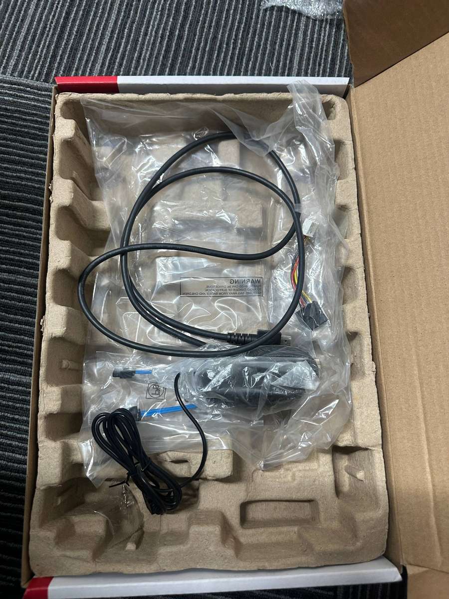 8  Channel HIK Vision DVR