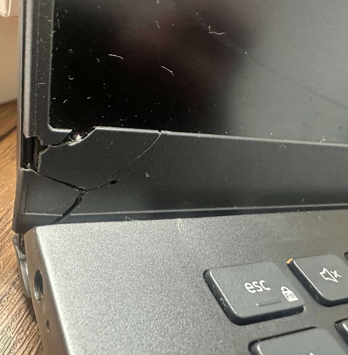 Dell Vostro , Core i5 11th Gen,  8 GB RAM , 512 SSD, Windows 11 Pro