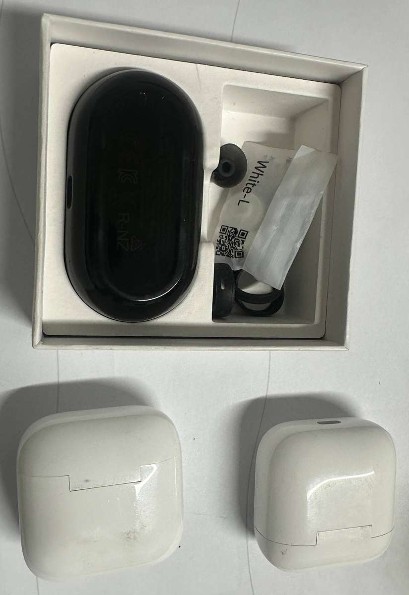 SPARES BUNDLE - 2 X REDMI BUDS 3 + 1 X BUDS PLUS