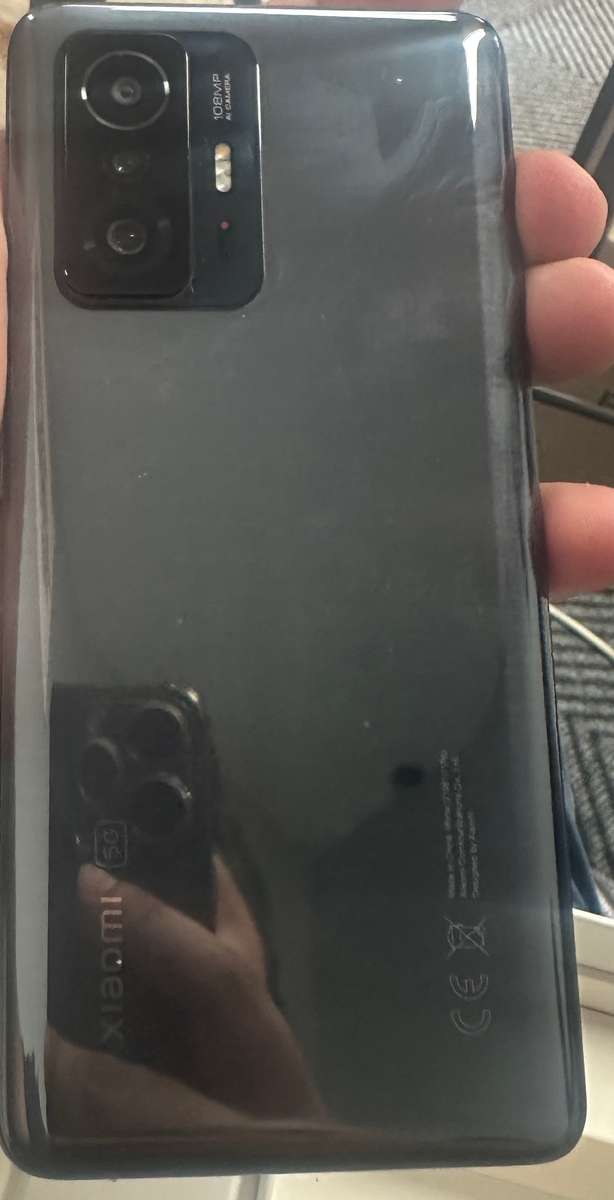 TRADE IN CLEARANCE  : XIAOMI 11T Meterite Gray 8GB RAM