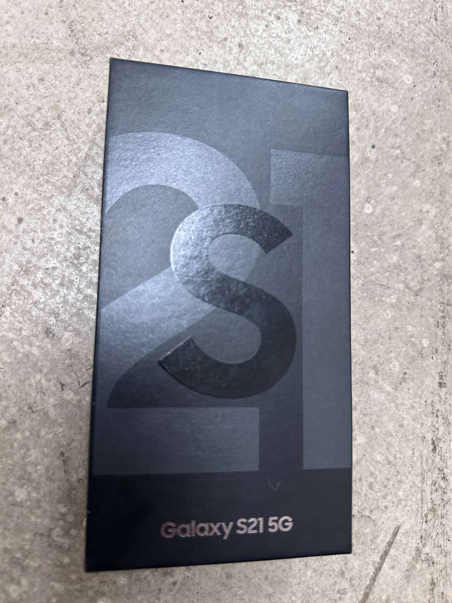 TRADE IN CLEARANCE  : SAMSUNG S21 5G 8GB RAM 256GB - CRACKED SCREEN
