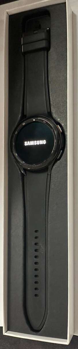 TRADE IN CLEARANCE  : Samsung Watch 4 Classic - 44MM