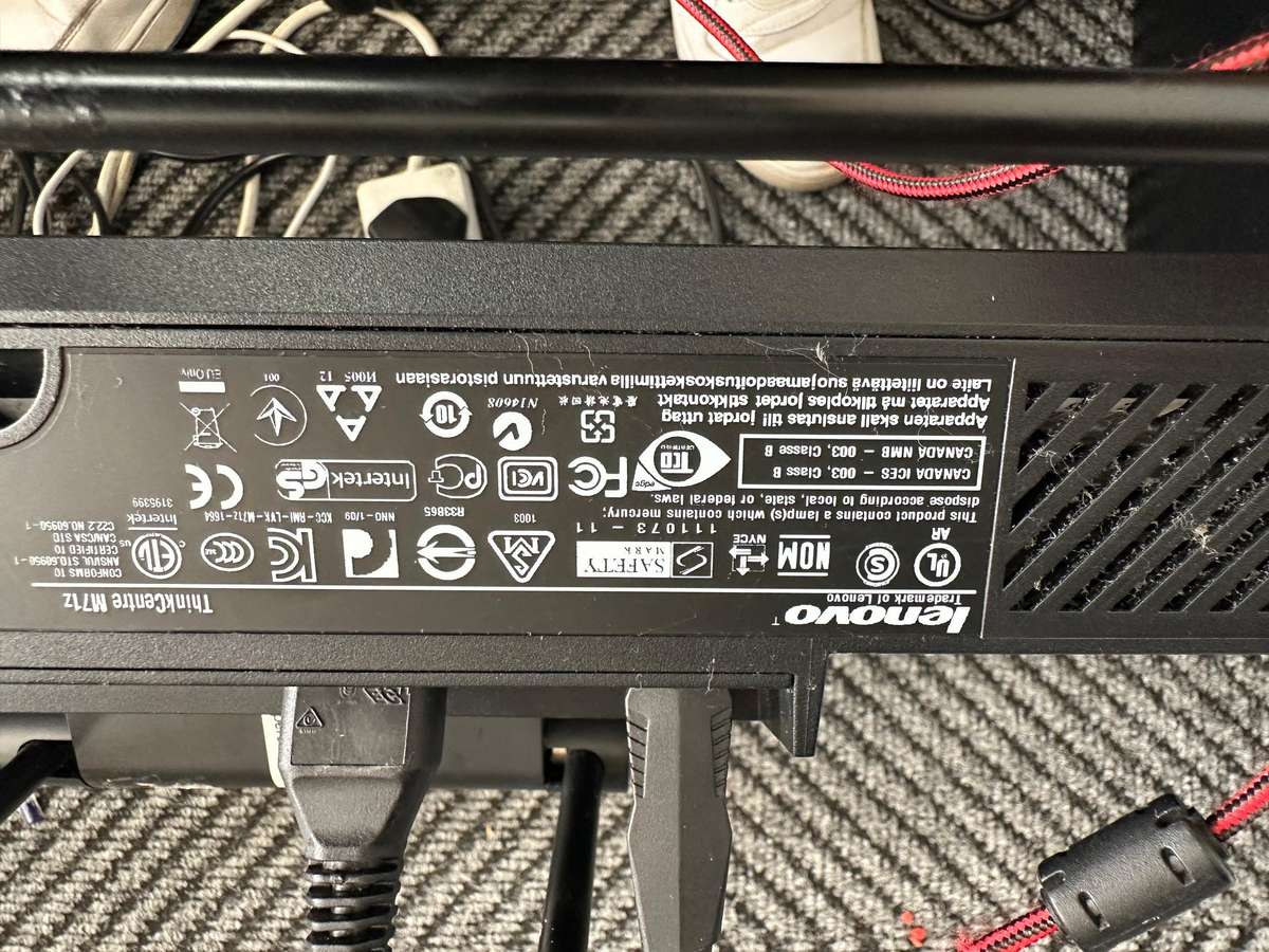 LTC1- Warehouse Clearance : LENOVO ThinkCentre M71z - INtel Core  i3 -  6 GB RAM - Windows 7