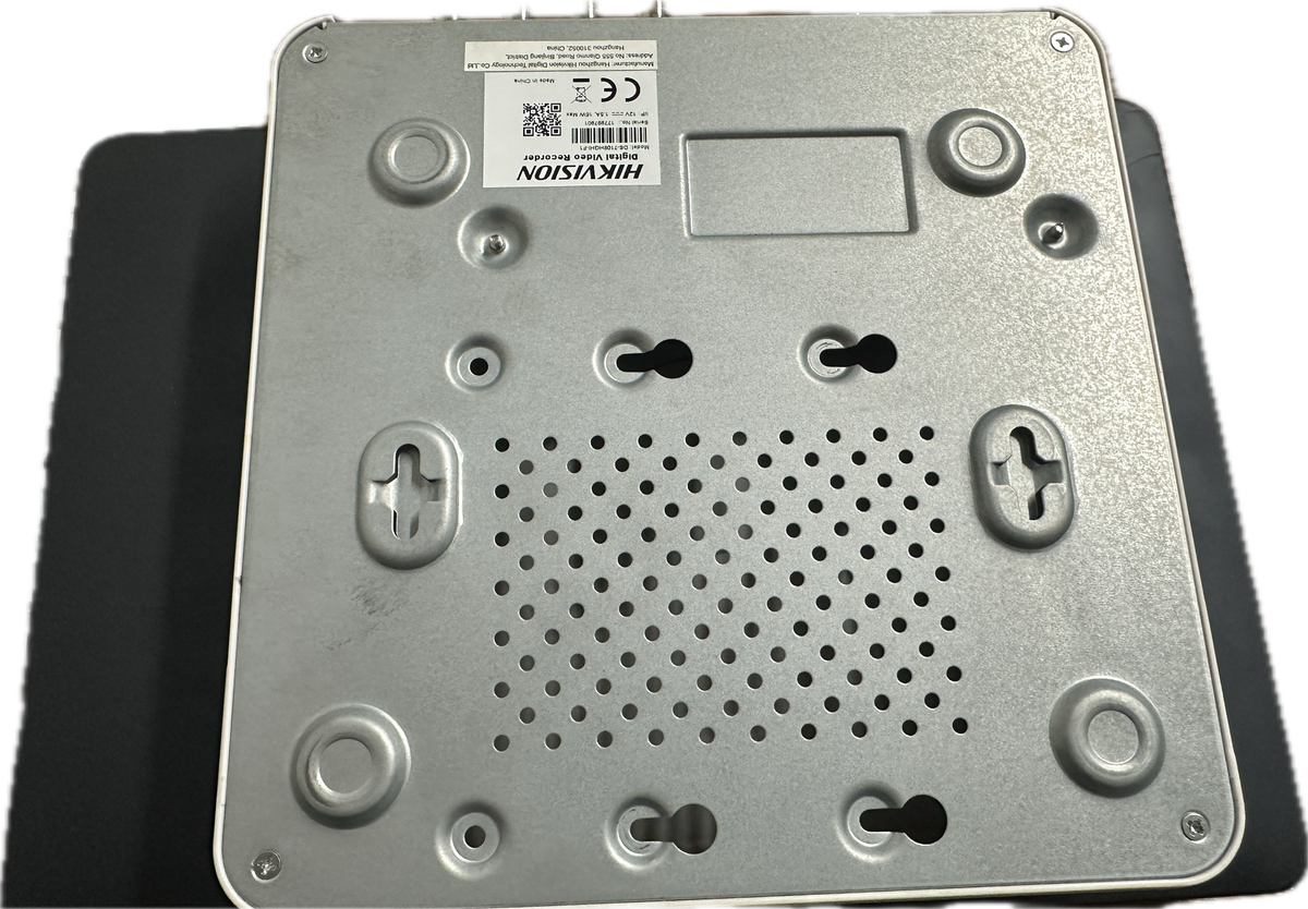 8  Channel HIK Vision DVR