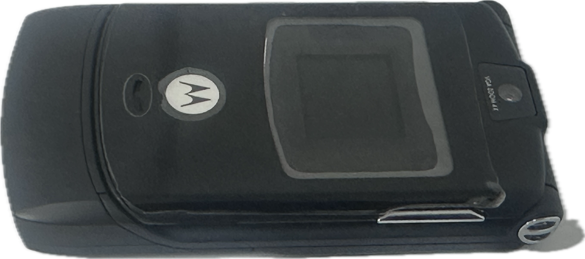 Retro Phone: Motorola RAZR V3 - Black