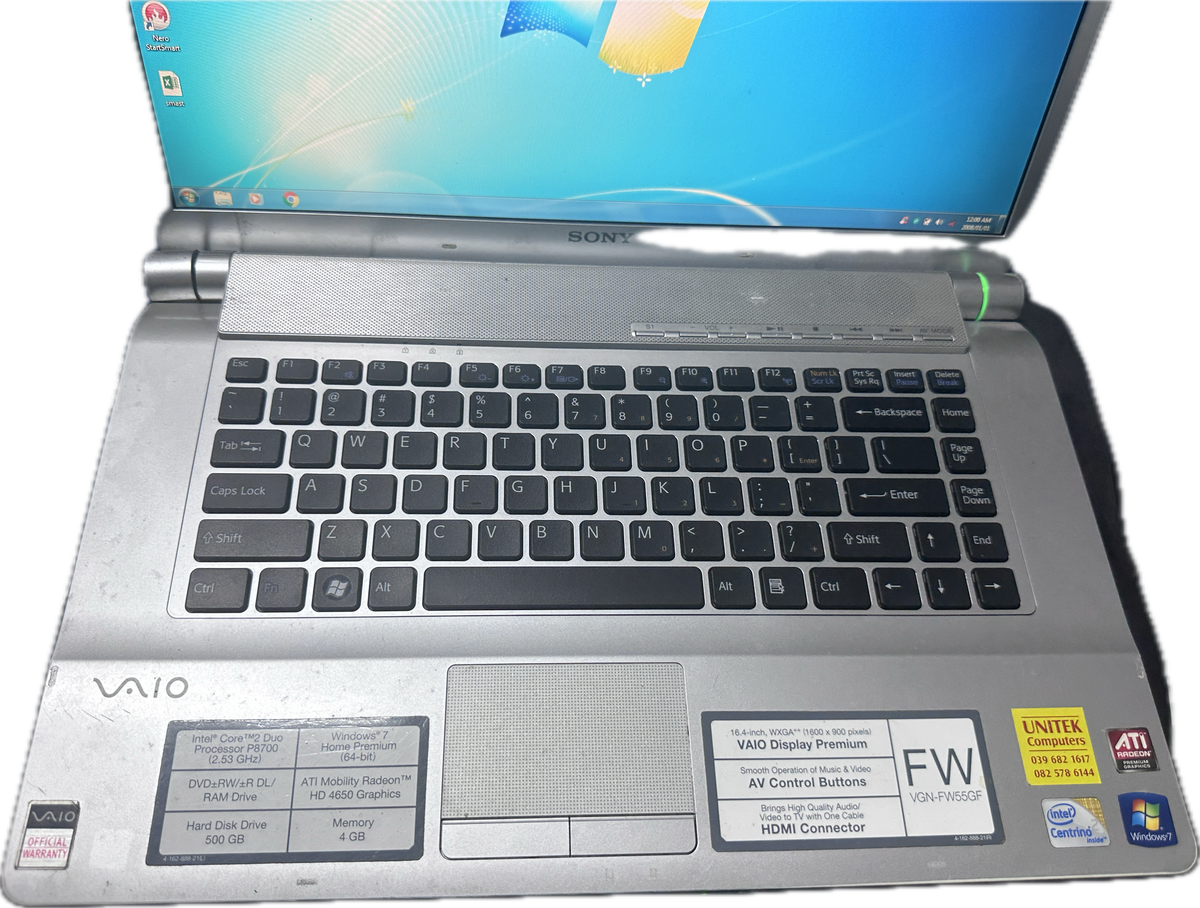 SONY VAIO LAPTOP - CORE 2 DUO - 2GB RAM - WINDOWS 7 HOME PREMUM