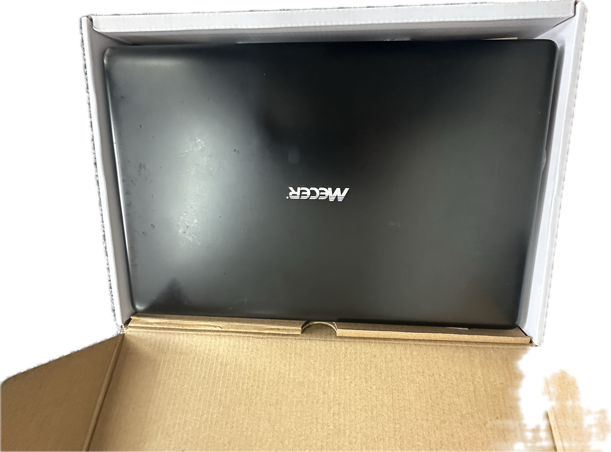 MECER Z140C- XPRESS INTEL N400 4 GB RAM