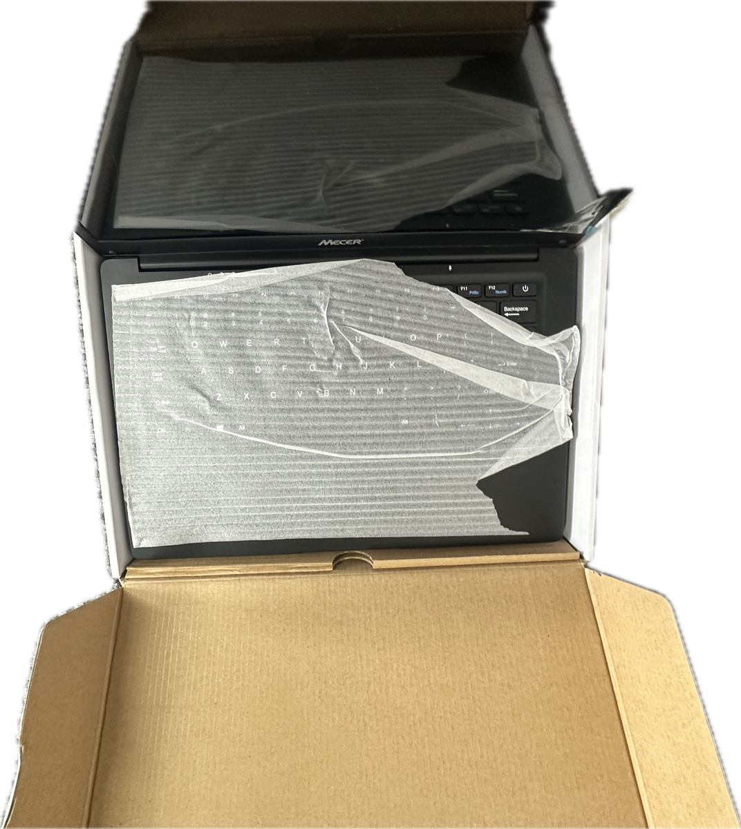 MECER Z140C- XPRESS INTEL N400 4 GB RAM