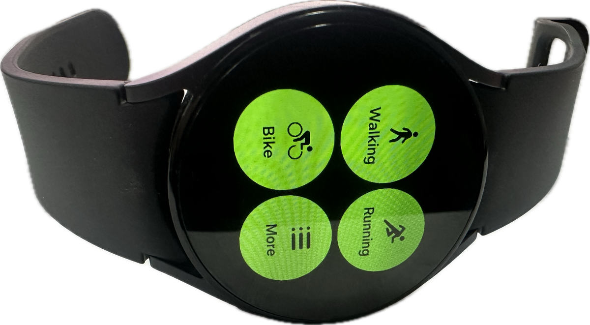 TRADE IN CLEARANCE  :  SM-R900- Galaxy Watch5 (Bluetooth)