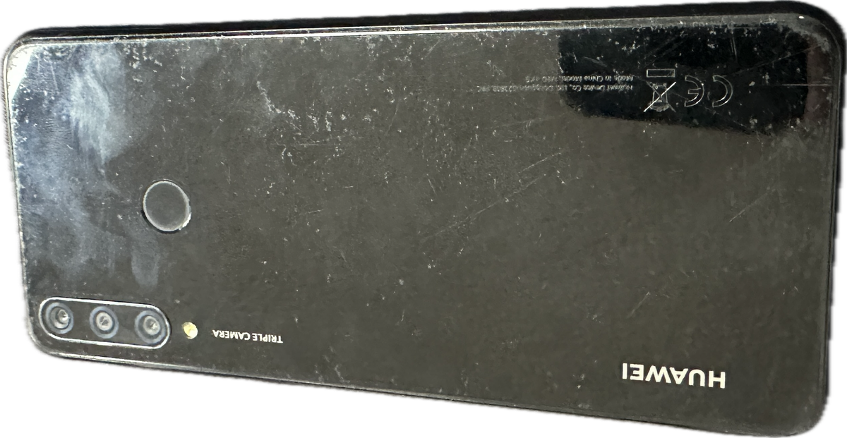 Huawei Y6P - Cracked Screen