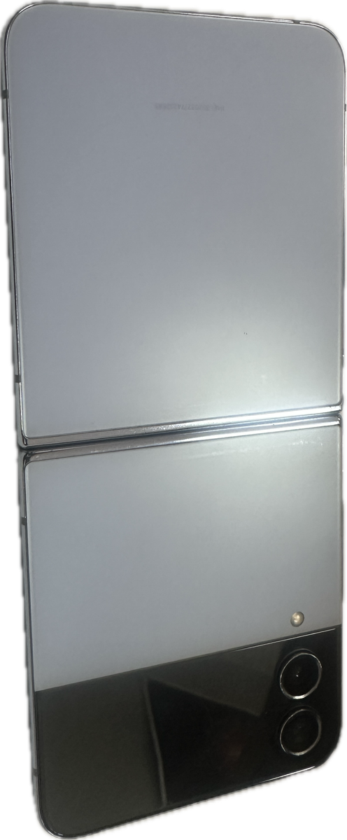 ZF4001 :Spares / repairs :  Samsung z flip 4 - Damaged Display