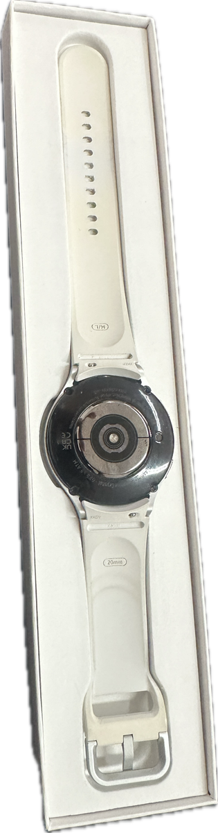 TRADE IN CLEARANCE  : Samsung Watch 5 - 44MM - R910