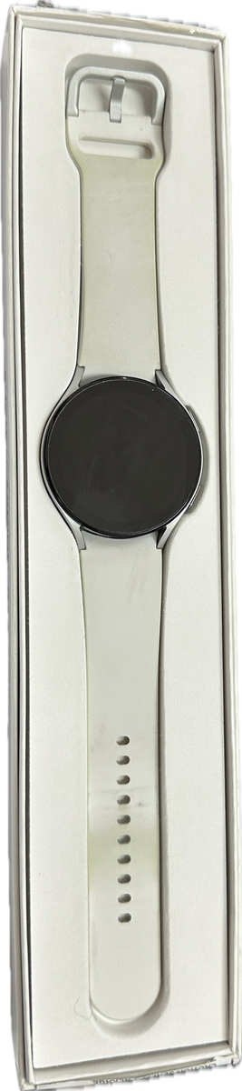 TRADE IN CLEARANCE  : Samsung Watch 5 - 44MM - R910