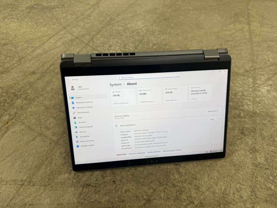 Dell latitute 3340 (2-in1)  i3 12th gen 256gb SSD 8gb ram