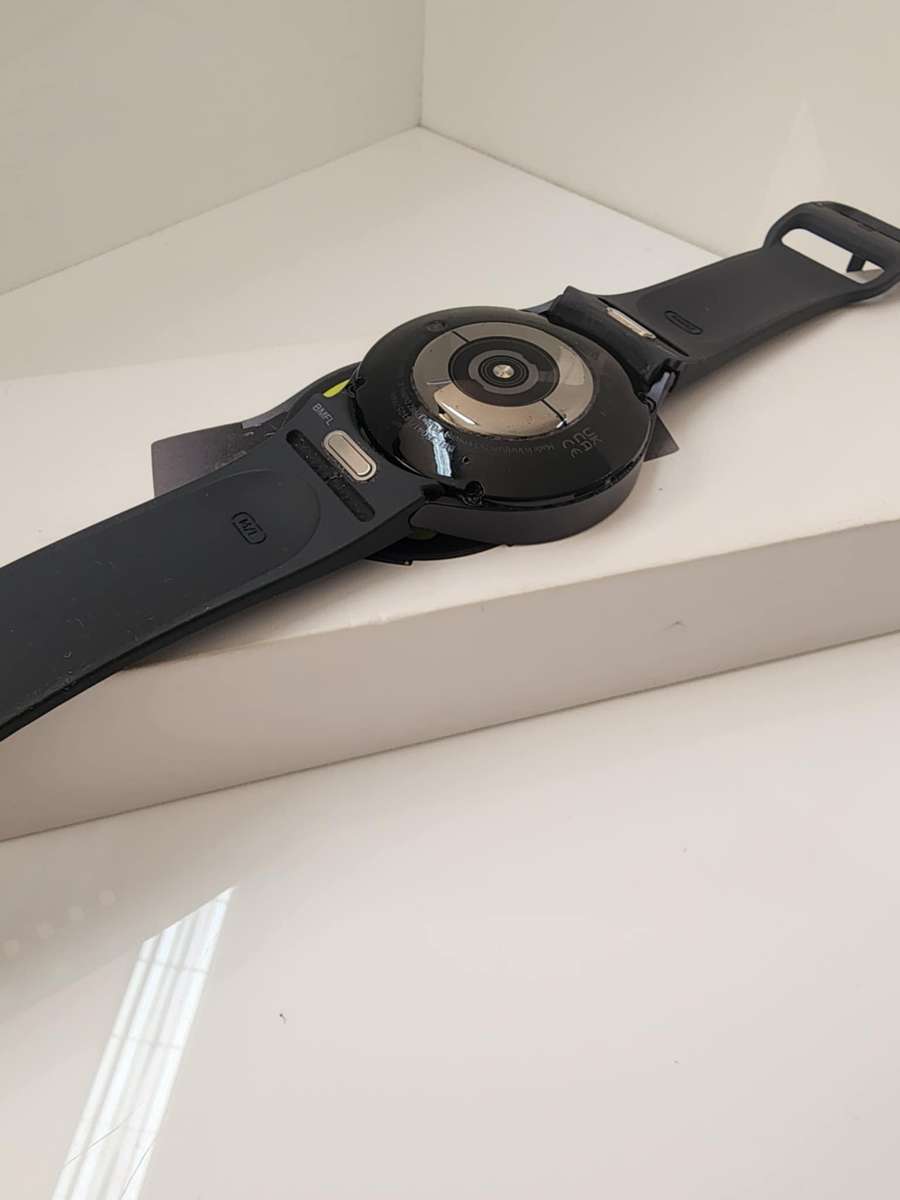 Samsung Galaxy Watch 6 44mm LTE preowned