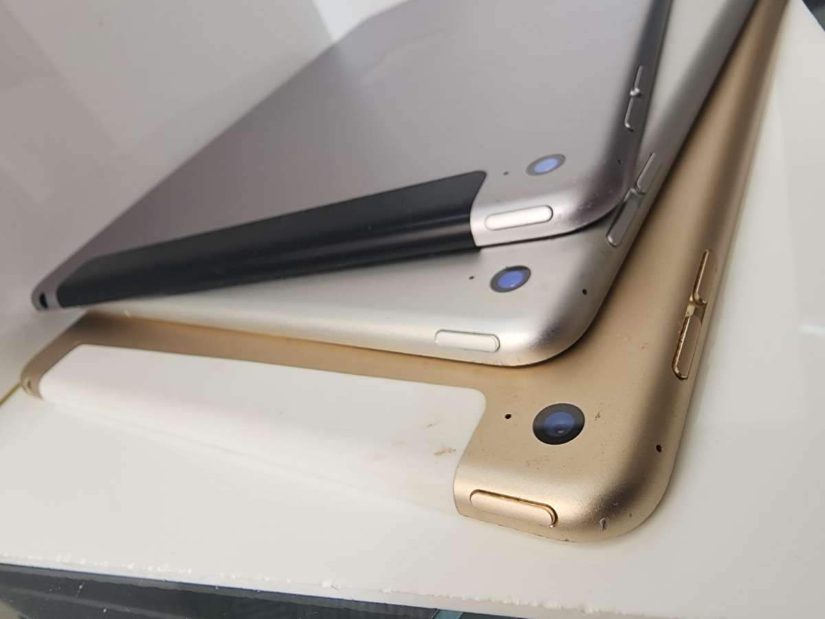 Apple Ipad Air 2 16GB wifi only preowned