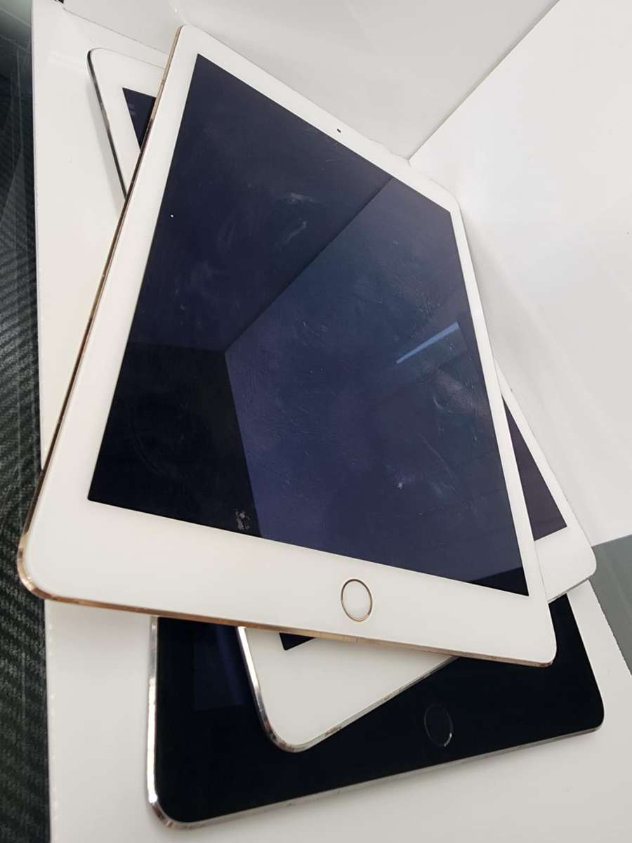 Apple Ipad Air 2 16GB wifi only preowned