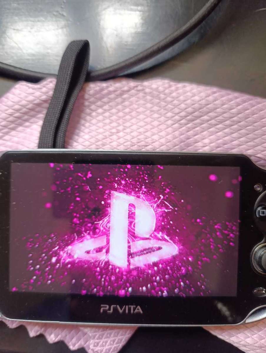 PS Vita 1000