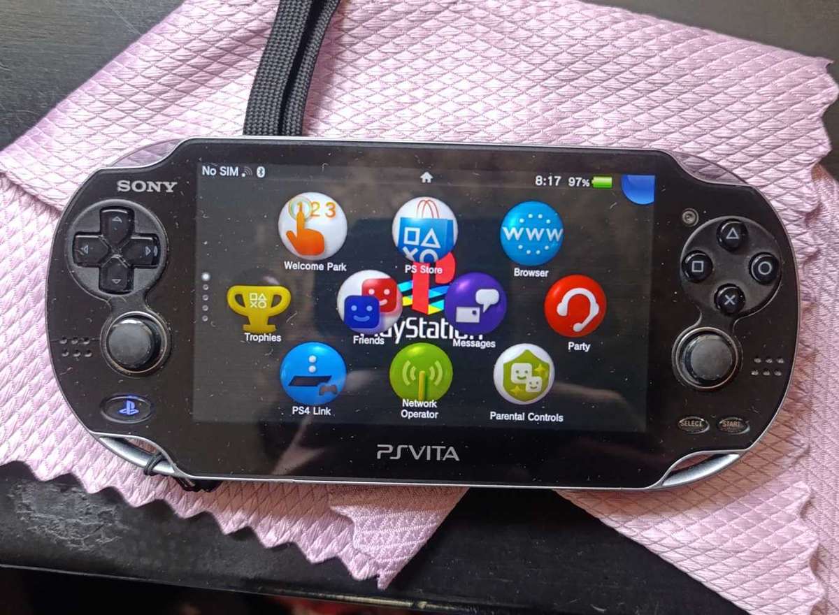 PS Vita 1000