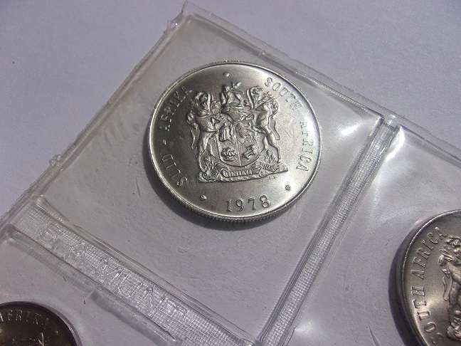 4 x SA Nickel R1 mint packs for 1 bid