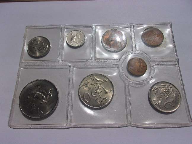 4 x SA Nickel R1 mint packs for 1 bid