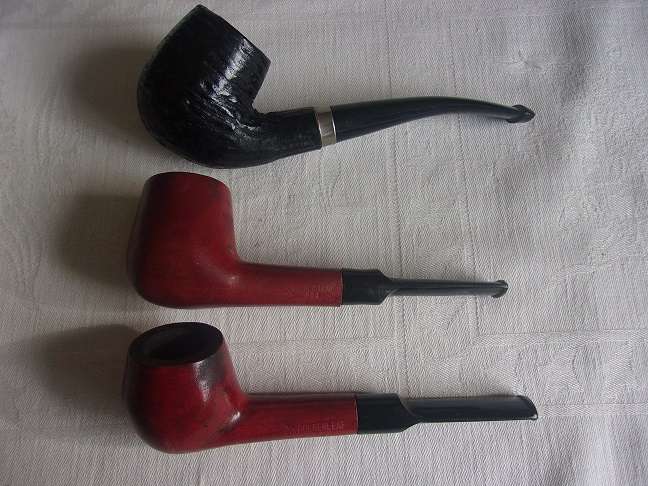 3 Vintage tobacco smoking pipes for 1 bid