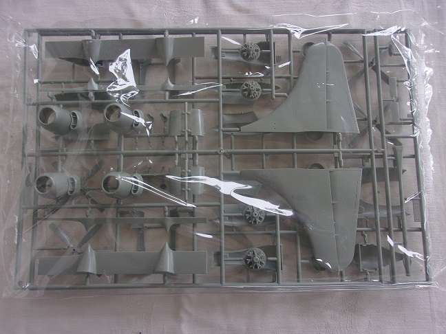 Academy 1:72 scale KC-97G Flying Boom Tanker kit - 1605