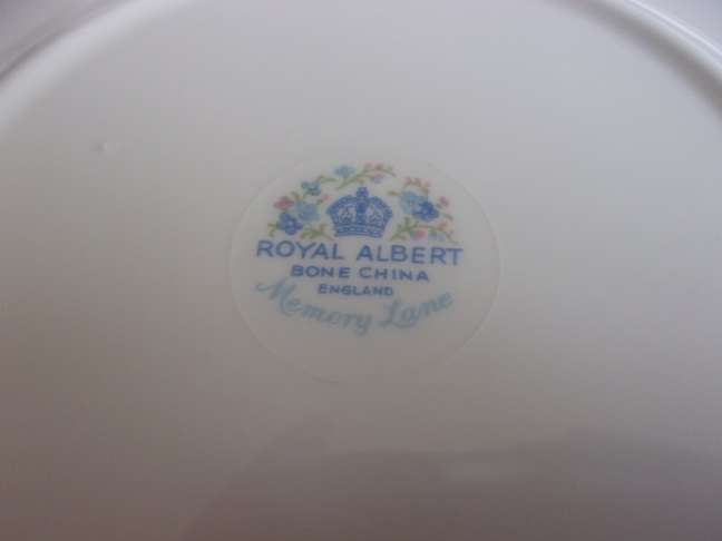 Vintage Royal Albert "Memory Lane" tea trio