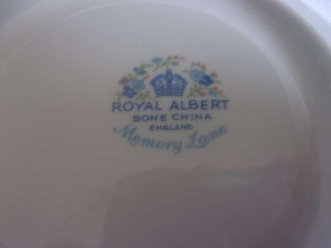 Vintage Royal Albert "Memory Lane" tea trio