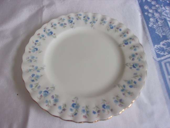 Vintage Royal Albert "Memory Lane" tea trio