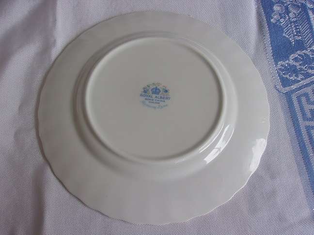 Vintage Royal Albert "Memory Lane" tea trio